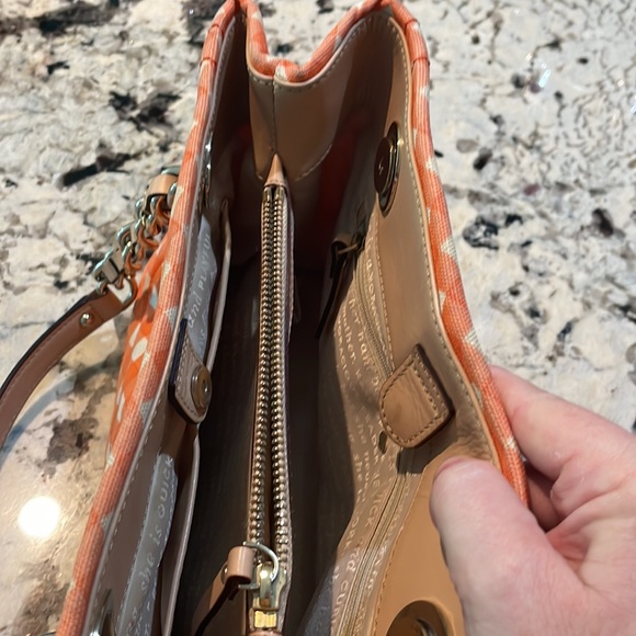 Orange and white checked Kate Spade bag. Medium size - Picture 2 of 4